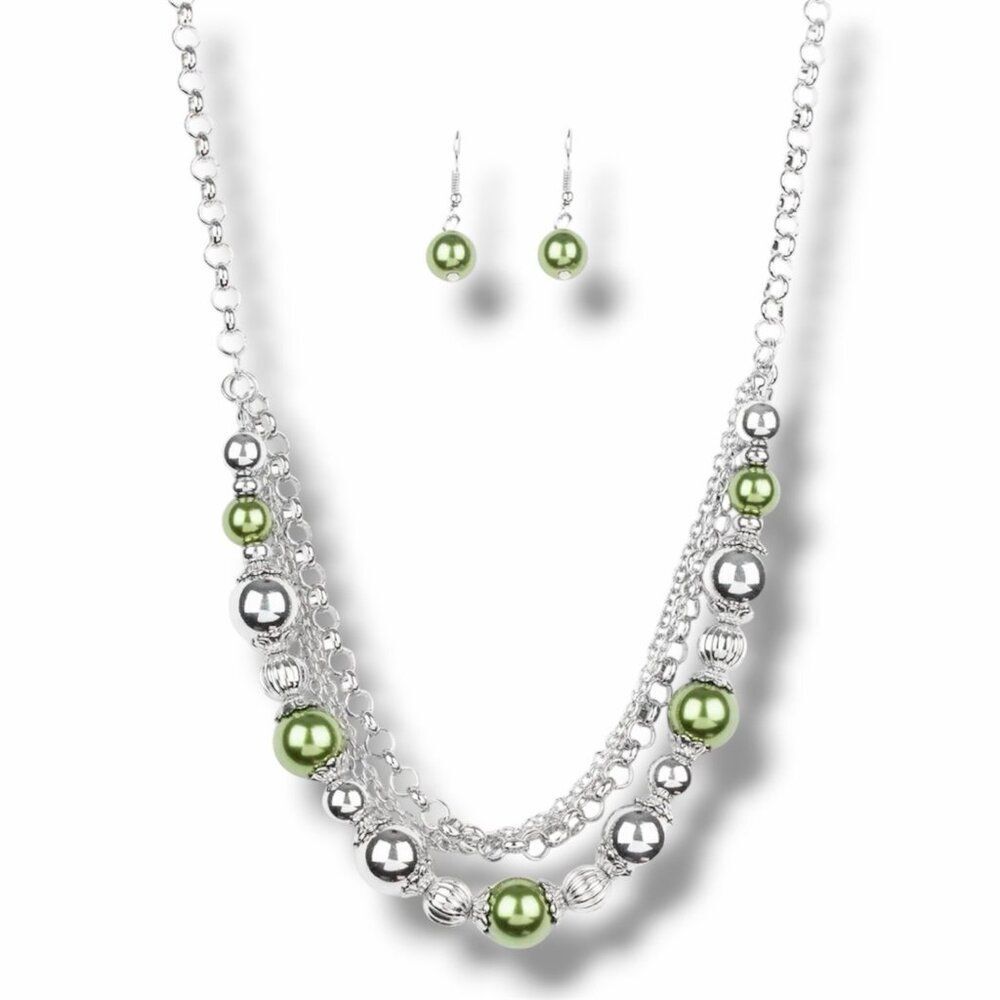 Fashion Jewelry Necklace and Earrings Set